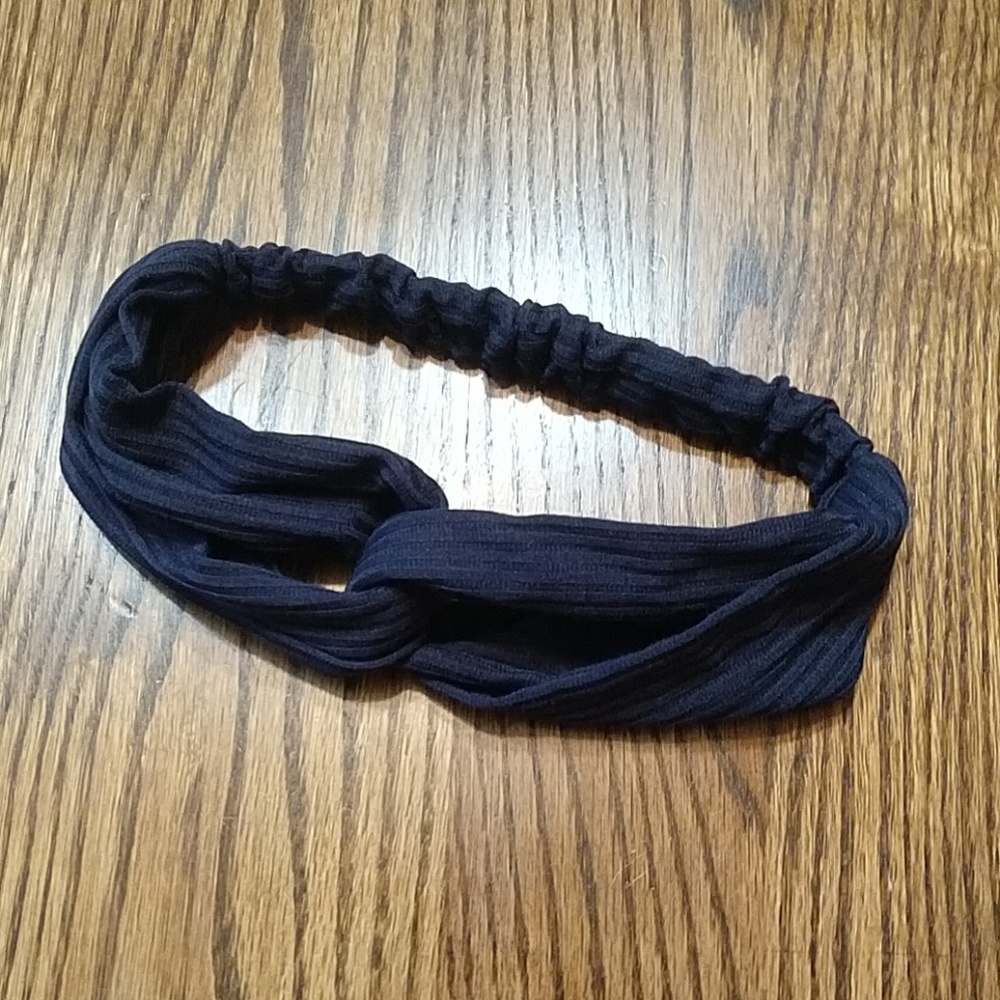 Boho twist headband!